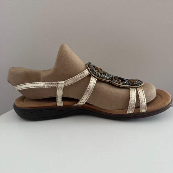 Clarks - Gold - Leather Beaded Sandals - Size 8M - Picture 9 of 11